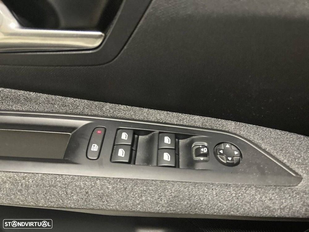 Peugeot 3008 1.5 BlueHDi Active Pack - 18