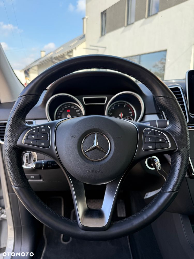 Mercedes-Benz GLE 500 4Matic 7G-TRONIC - 12