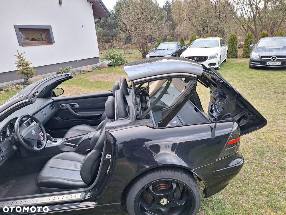 Mercedes-Benz SLK - 21