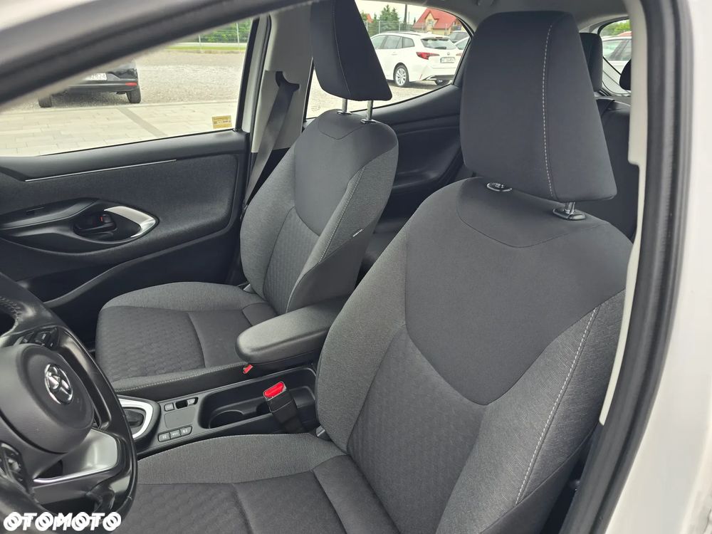 Toyota Yaris Hybrid 1.5 Comfort - 26