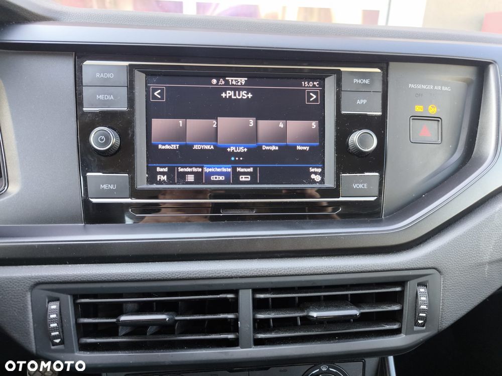 Volkswagen Polo - 11