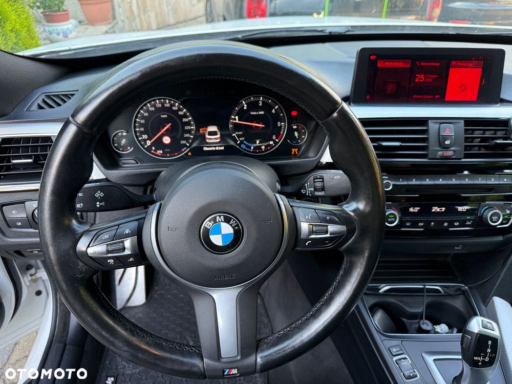 BMW 3GT 320d xDrive M Sport - 14