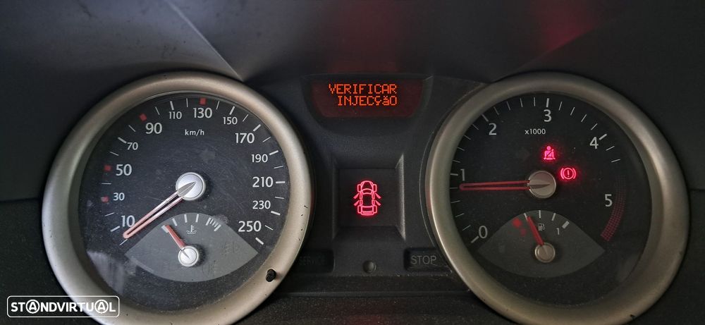 Renault Mégane 1.5 dCi Confort Authentique - 6