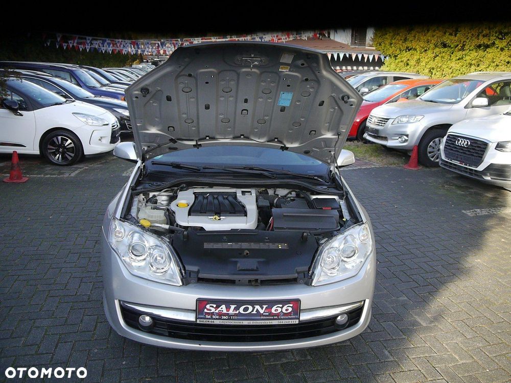 Renault Laguna 2.0 Authentique - 12