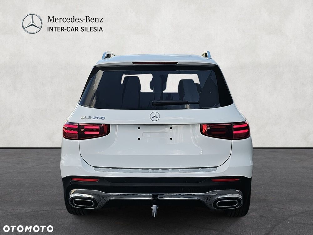 Mercedes-Benz GLB - 6