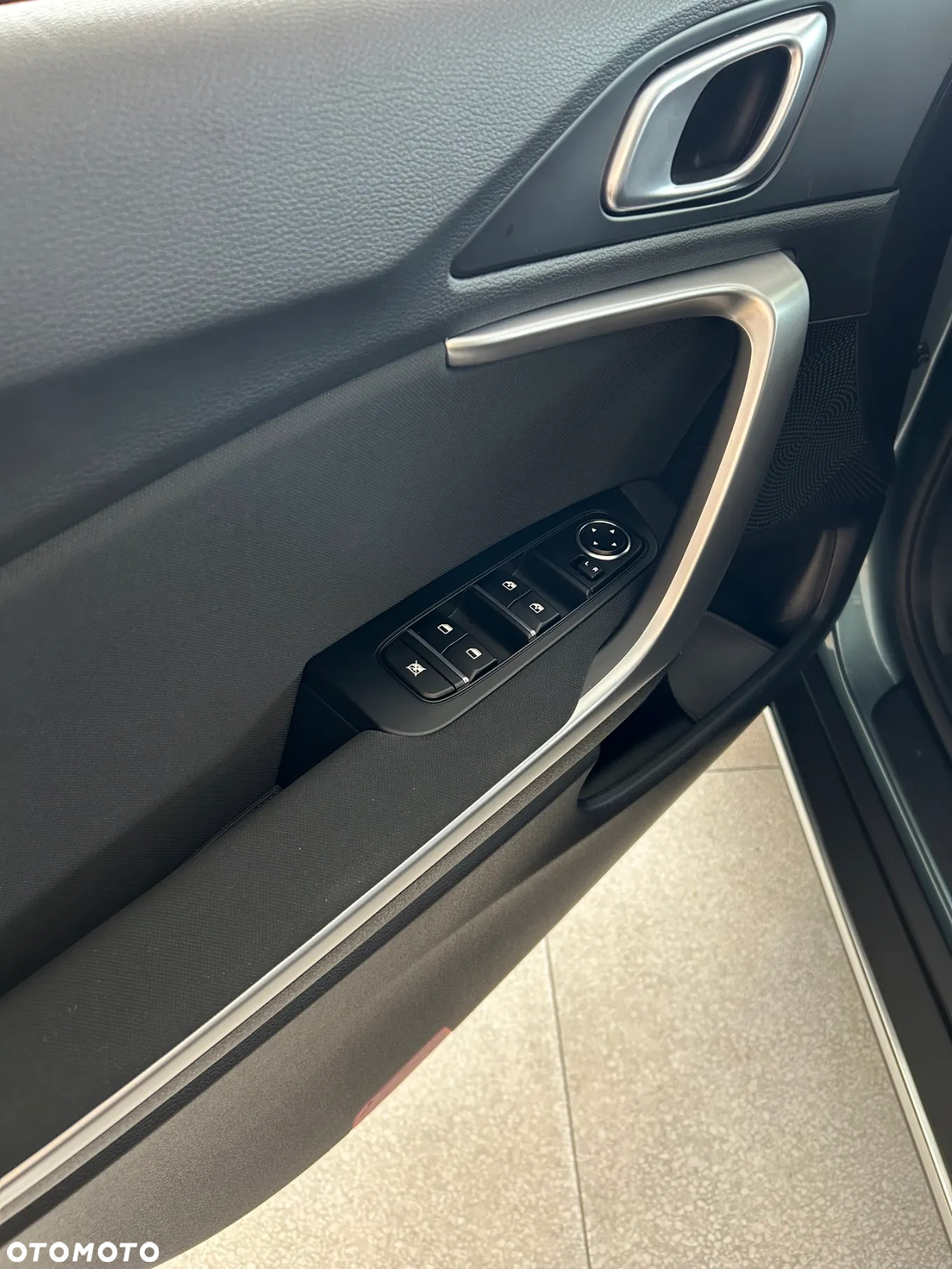 Kia XCeed 1.5 T-GDI M - 14