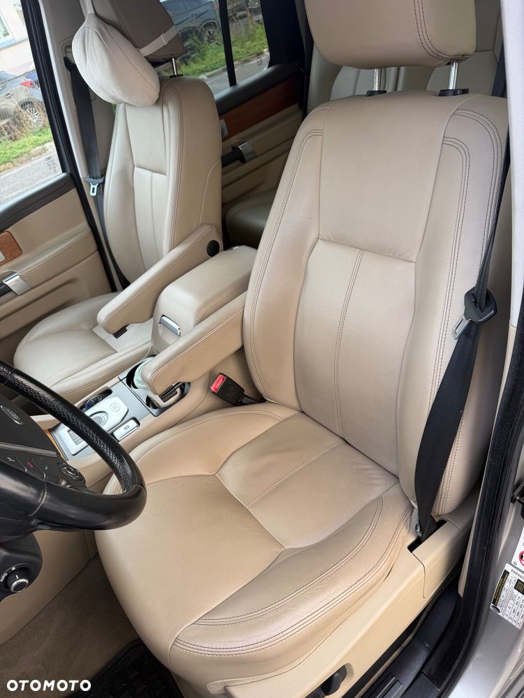 Land Rover Discovery 3.0 Si6 HSE Luxury - 17