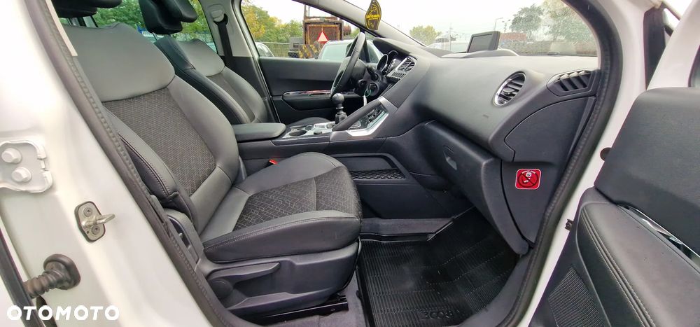 Peugeot 3008 HDi 115 Allure - 8