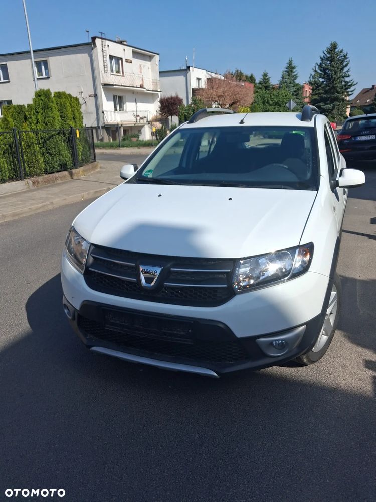 Dacia Sandero 0.9 TCe Laureate S&S EU6 - 2