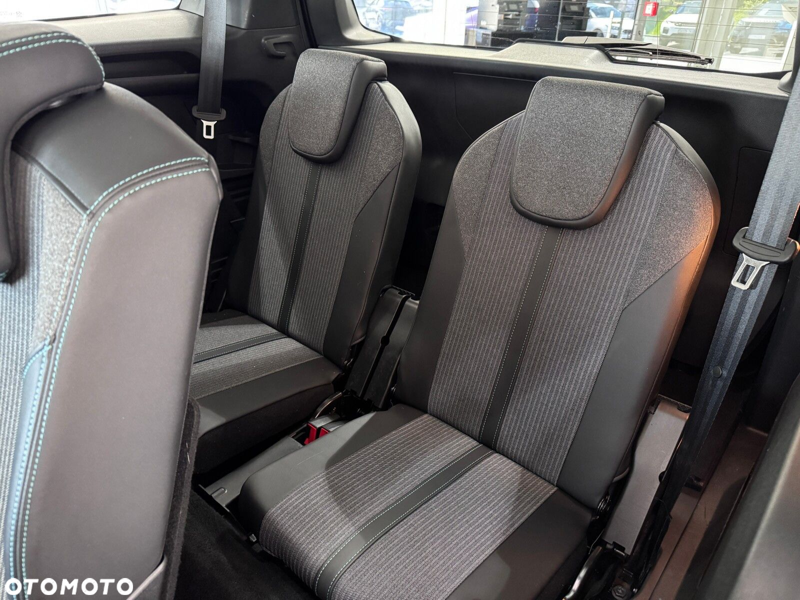Peugeot 5008 1.5 BlueHDi Allure S&S EAT8 - 14