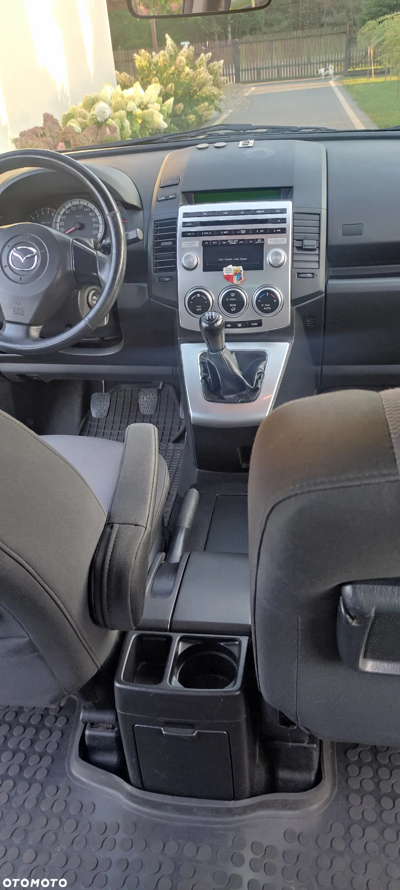 Mazda 5 - 26