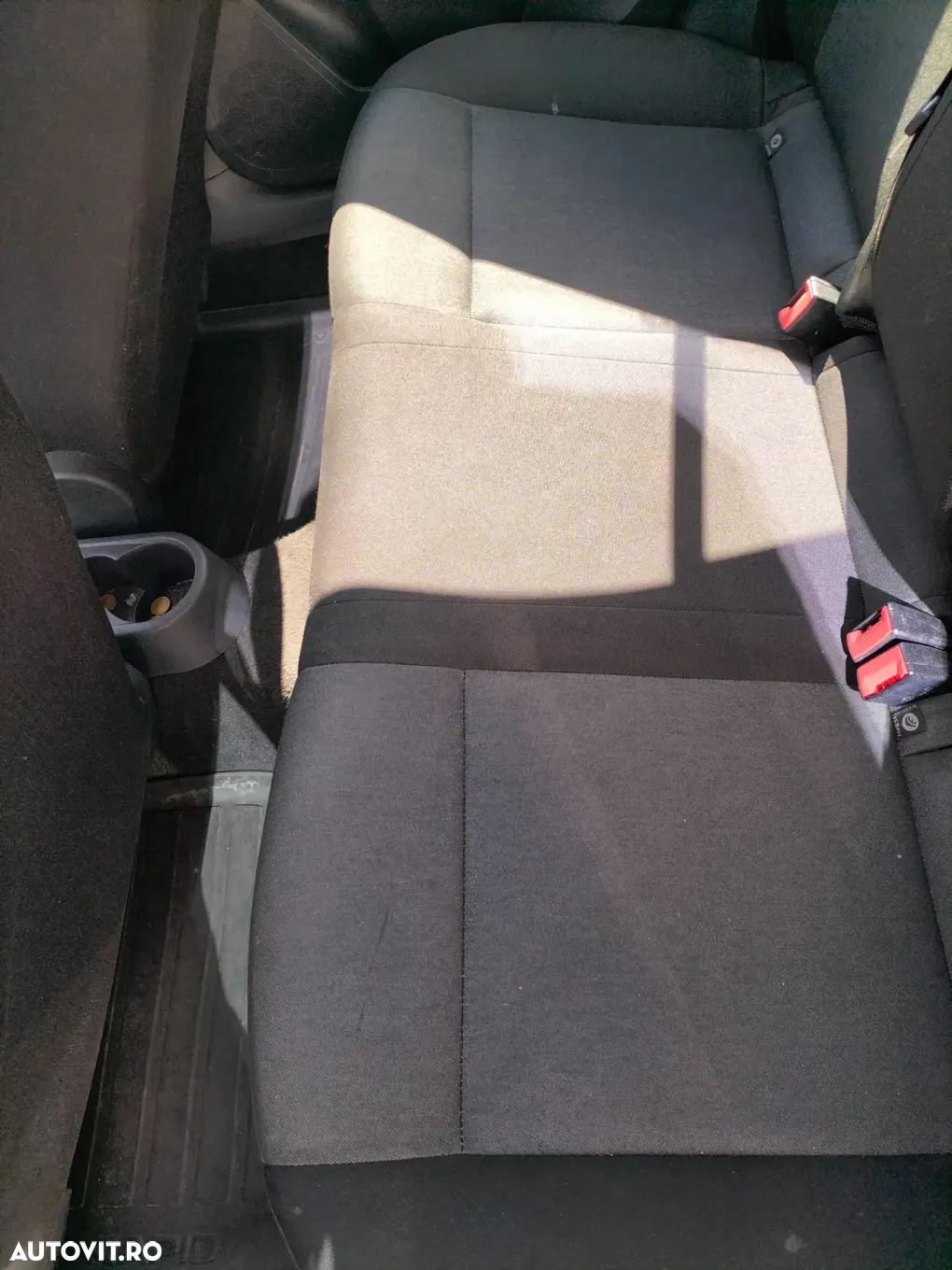 Skoda RAPID 1.6 TDI Active - 7