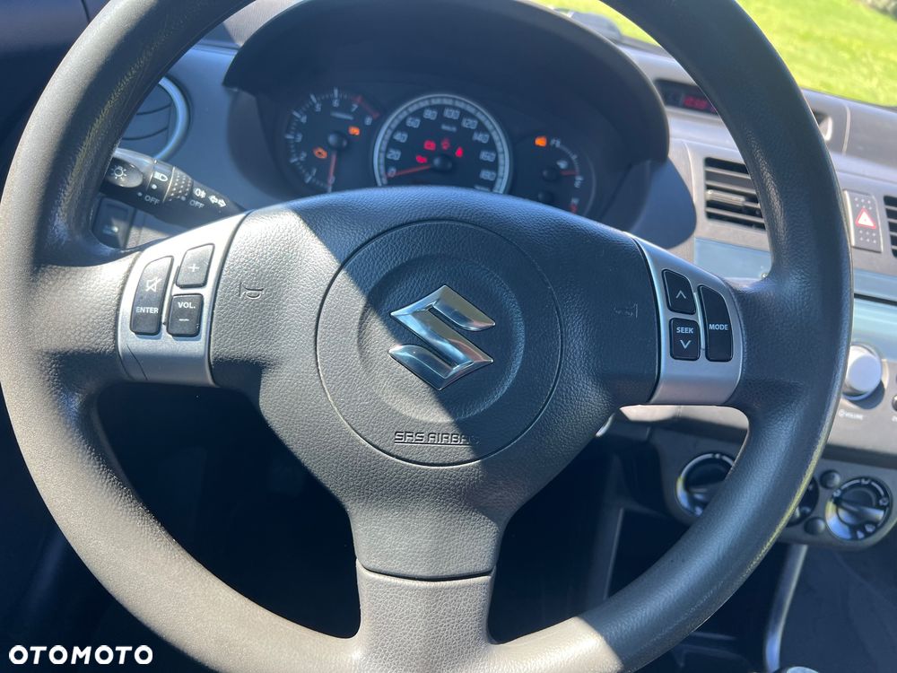 Suzuki SX4 1.6 VVT 4x2 Style - 11