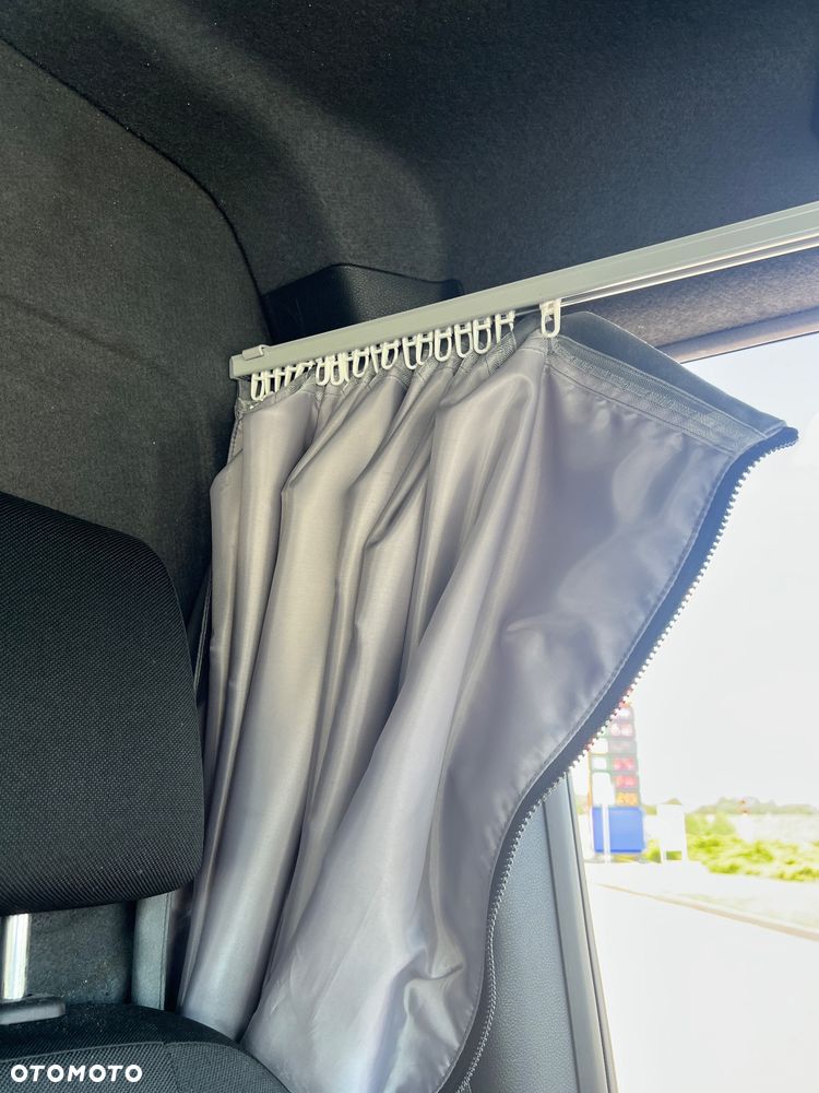 Mercedes-Benz Sprinter 319 CDI - 21