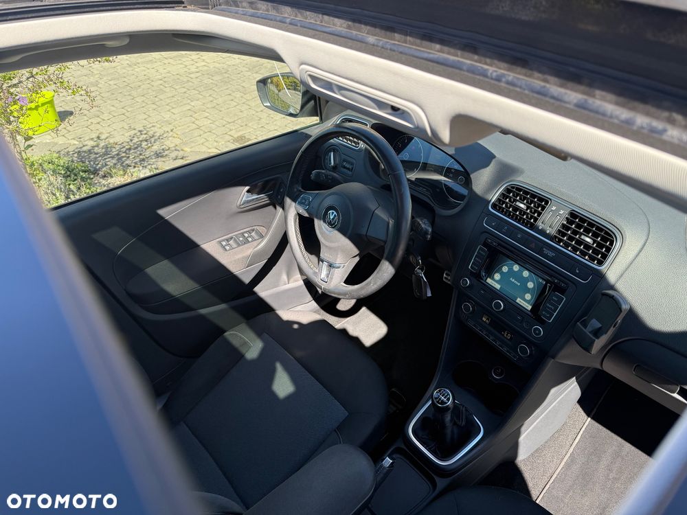 Volkswagen Polo 1.4 16V Highline - 21