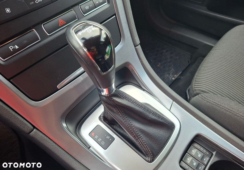 Ford Mondeo - 27