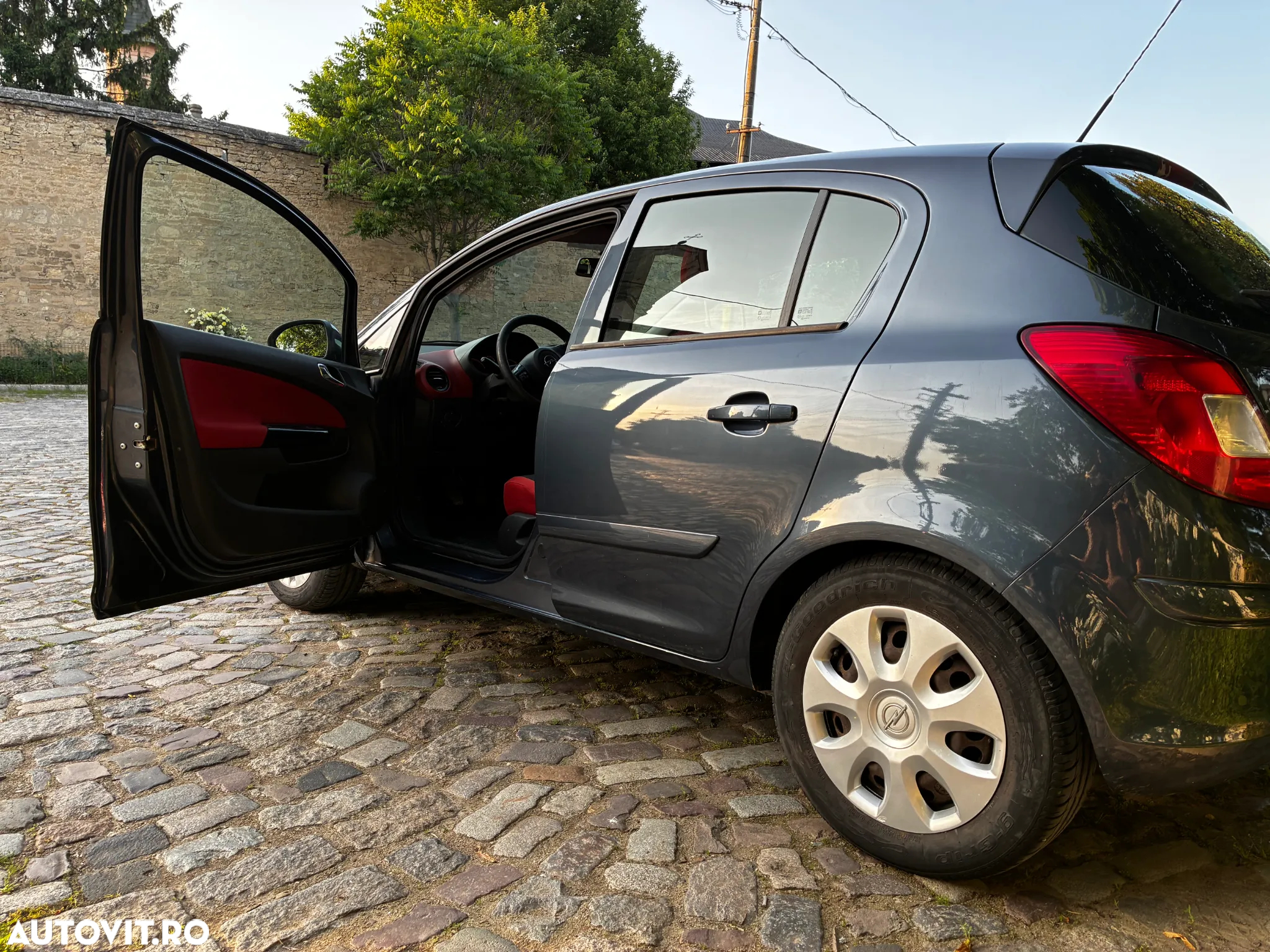 Opel Corsa - 3