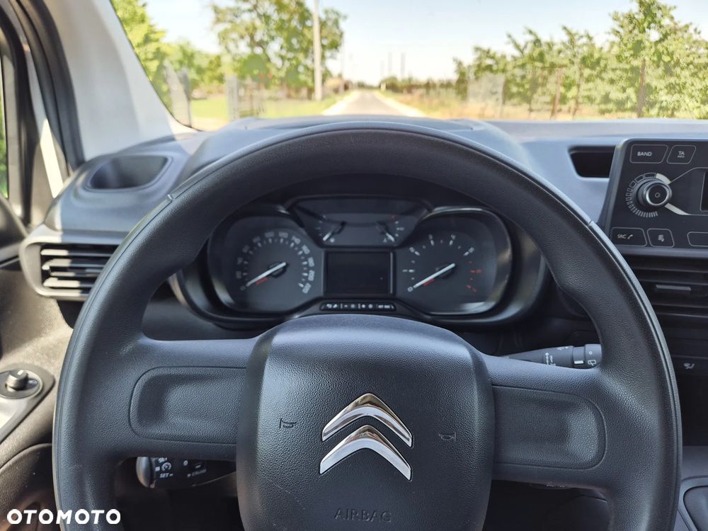 Citroën BERLINGO XL - 15