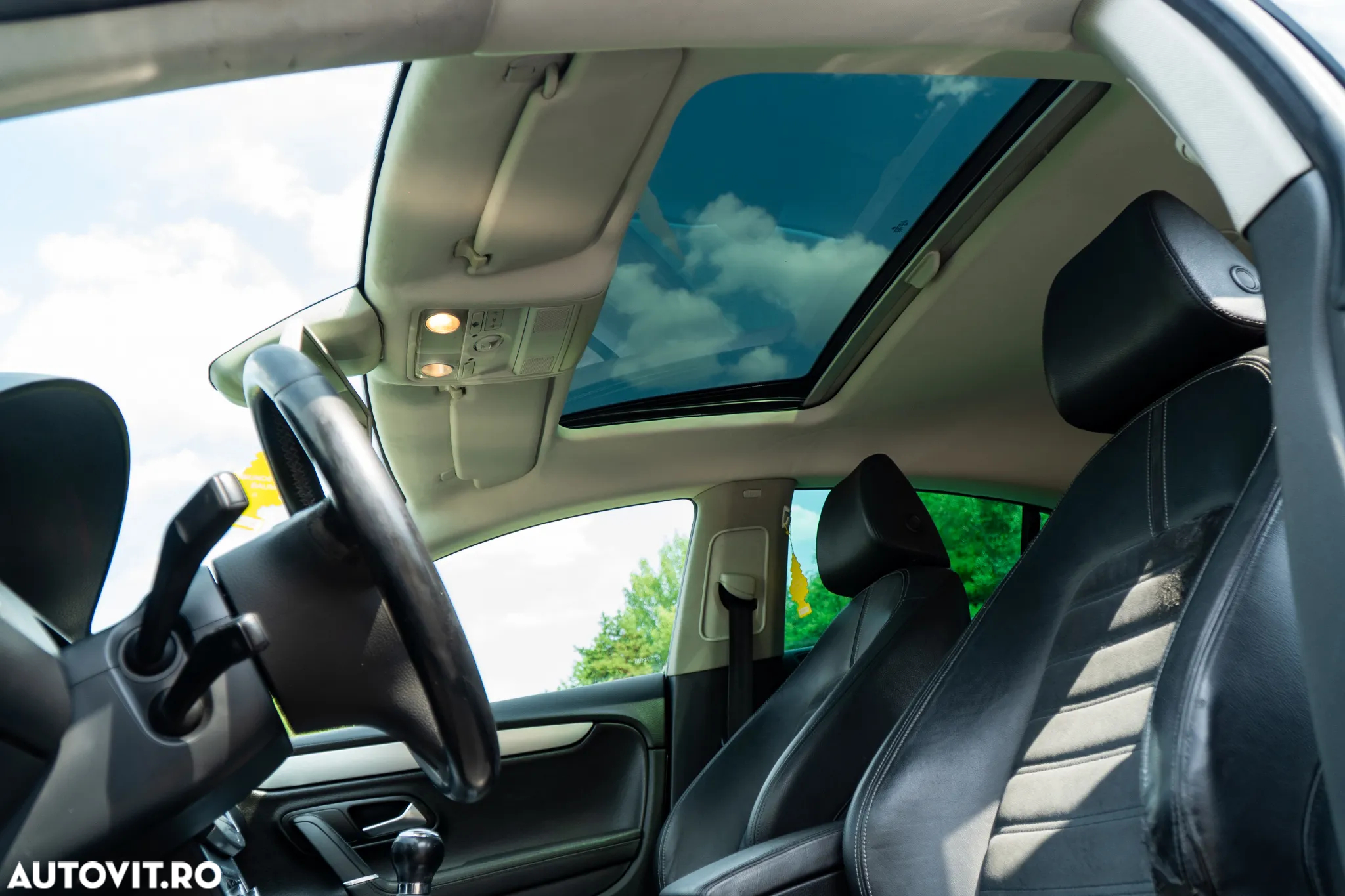 Volkswagen Passat CC 2.0 TDI BlueMotion Technology - 17