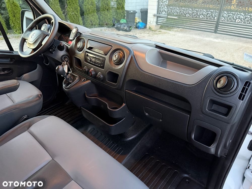 Renault Master - 29