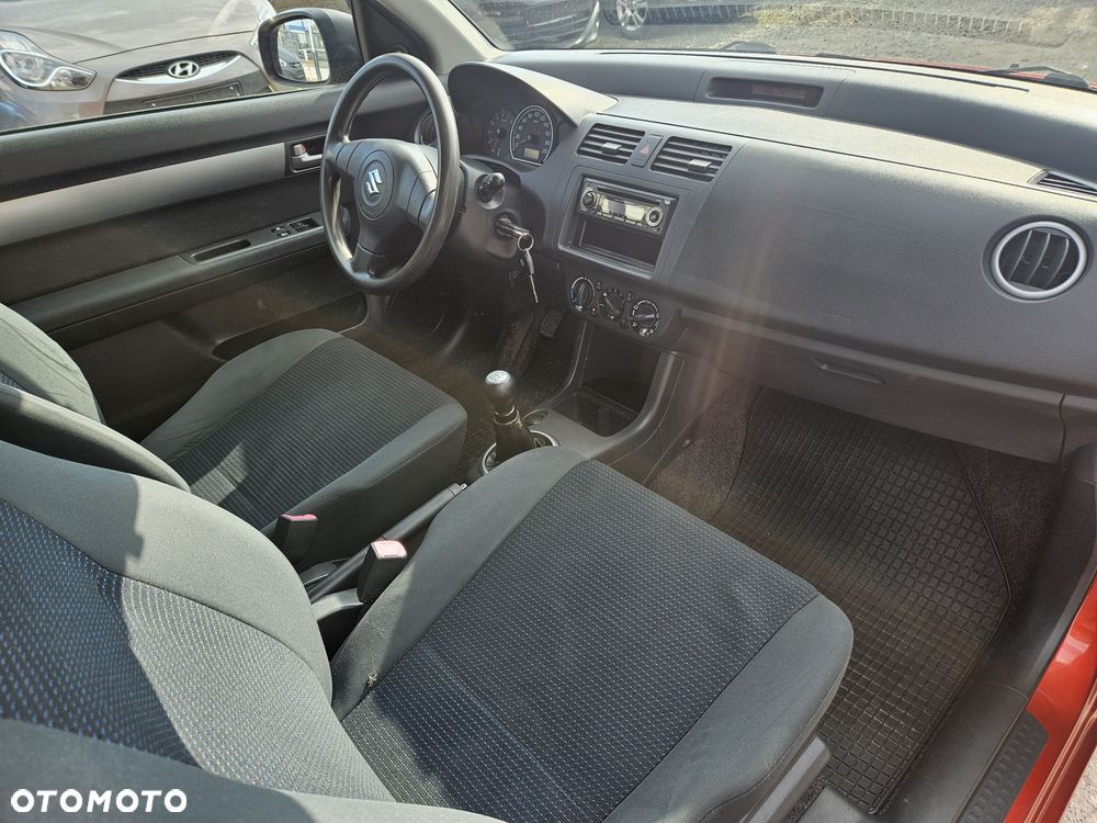 Suzuki Swift - 7