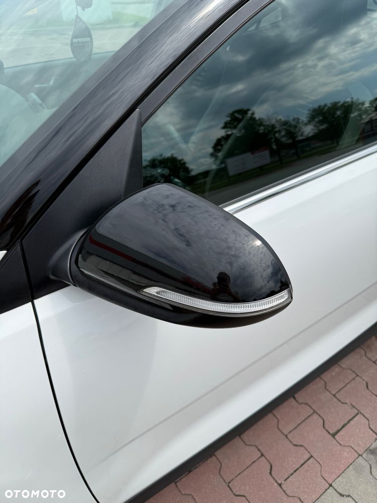 Kia Stonic 1.0 T-GDI L - 12