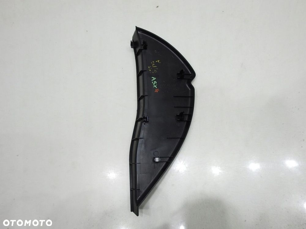 ZAŚLEPKA KONSOLI PRAWA MITSUBISHI ASX - 3