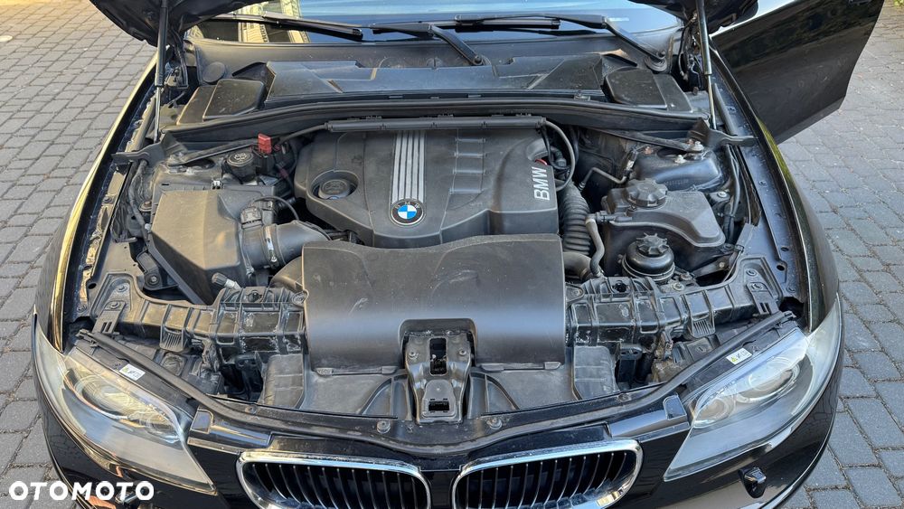 BMW Seria 1 118d DPF - 8