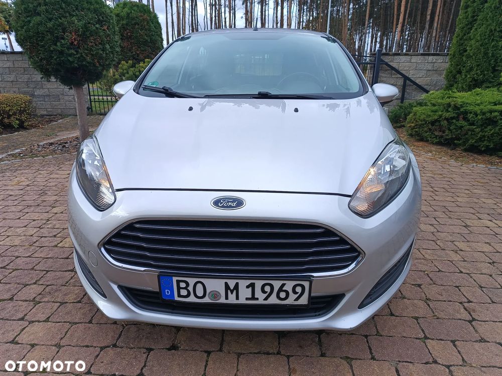 Ford Fiesta 1.25 Champions Edition - 4