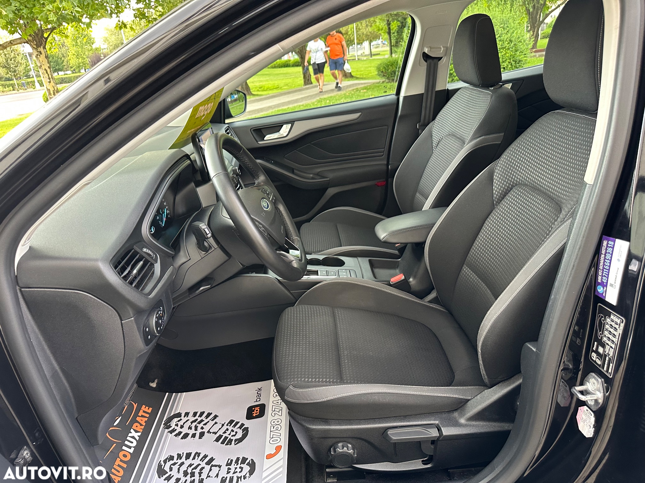 Ford Focus - 13