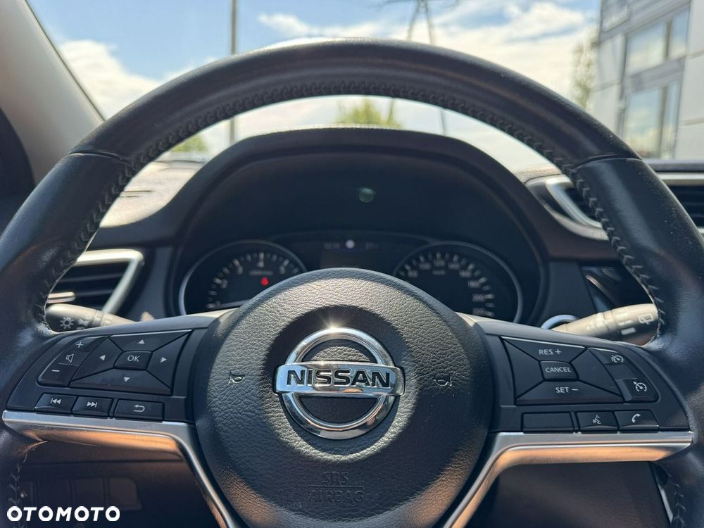 Nissan Qashqai - 11