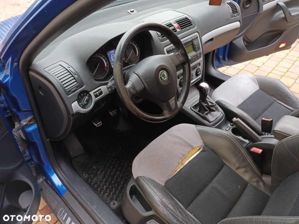 Skoda Octavia 2.0 TFSI RS - 12