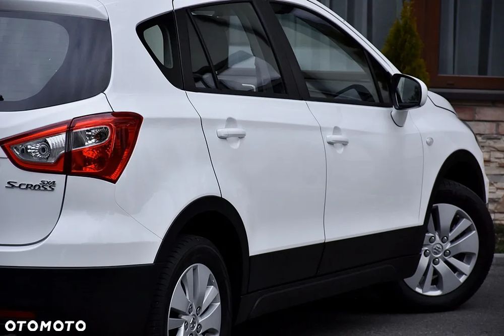 Suzuki SX4 S-Cross 1.6 Premium - 11