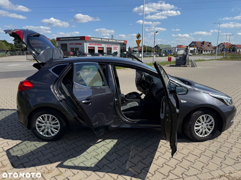 Kia Ceed 1.6 GDI M - 25