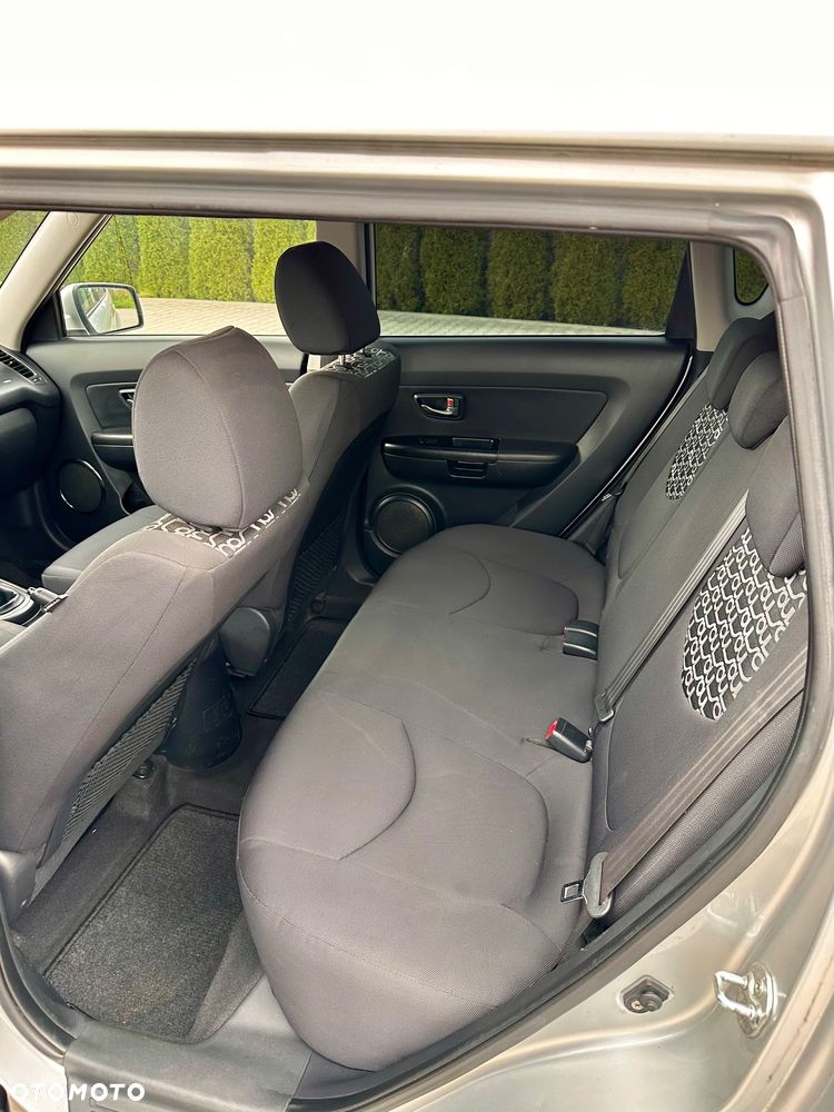 Kia Soul 1.6 CRDi L EU5 - 23