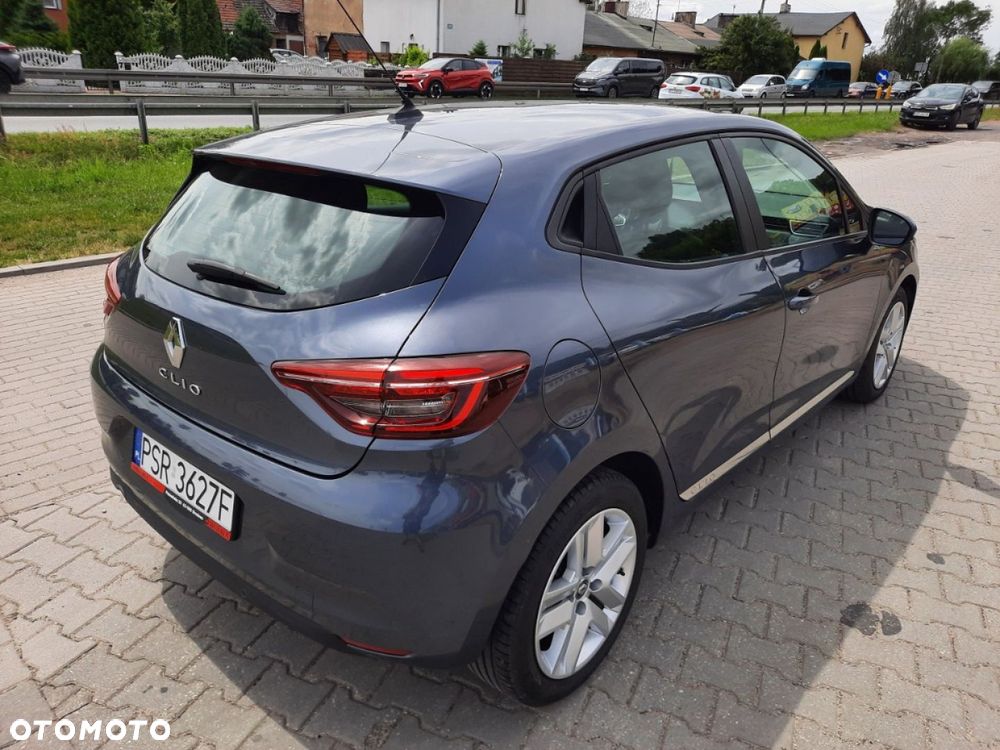 Renault Clio - 6