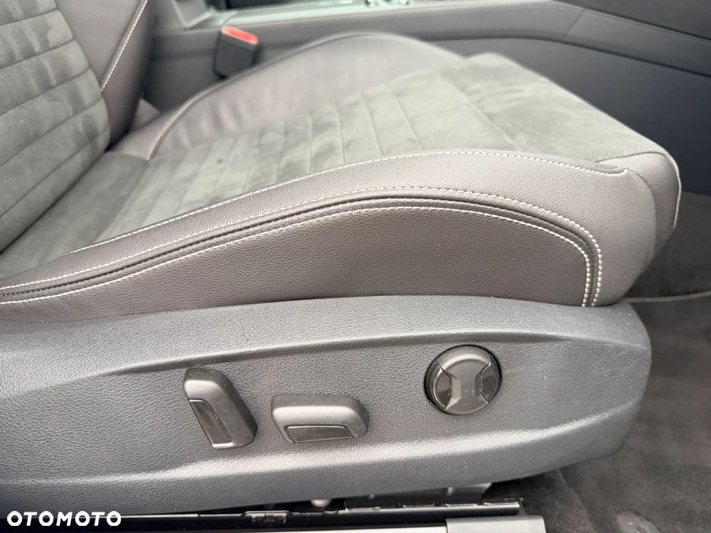 Volkswagen Passat 2.0 TDI SCR Style DSG - 19