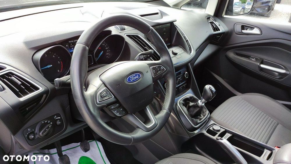 Ford C-MAX - 32
