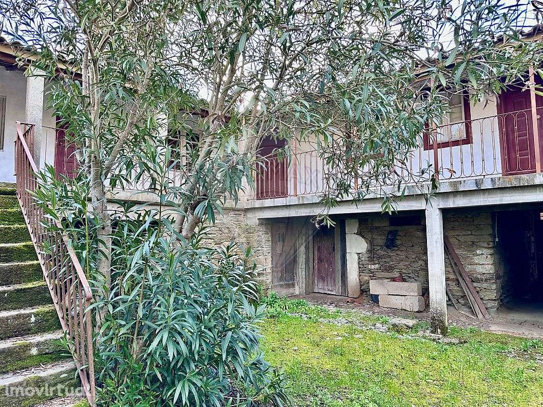 Moradia T5 para venda - Grande imagem: 2/27