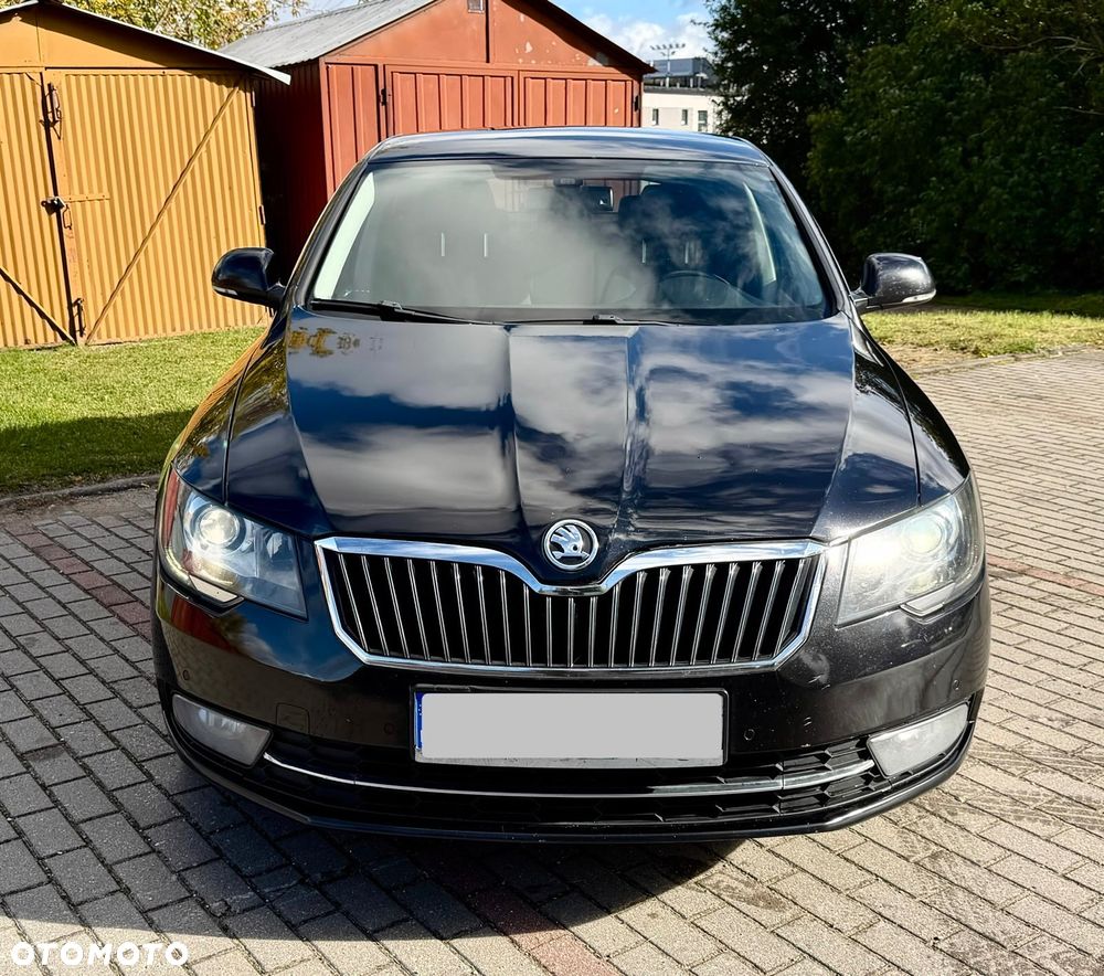 Skoda Superb 2.0 TDI Business - 13