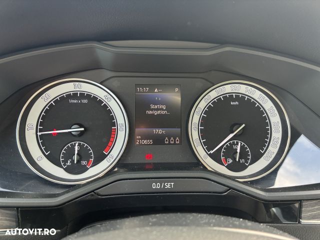Skoda Superb 2.0 TDI DSG Ambition - 10
