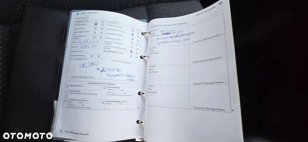 Volkswagen Touran 1.9 TDI DPF Highline - 33