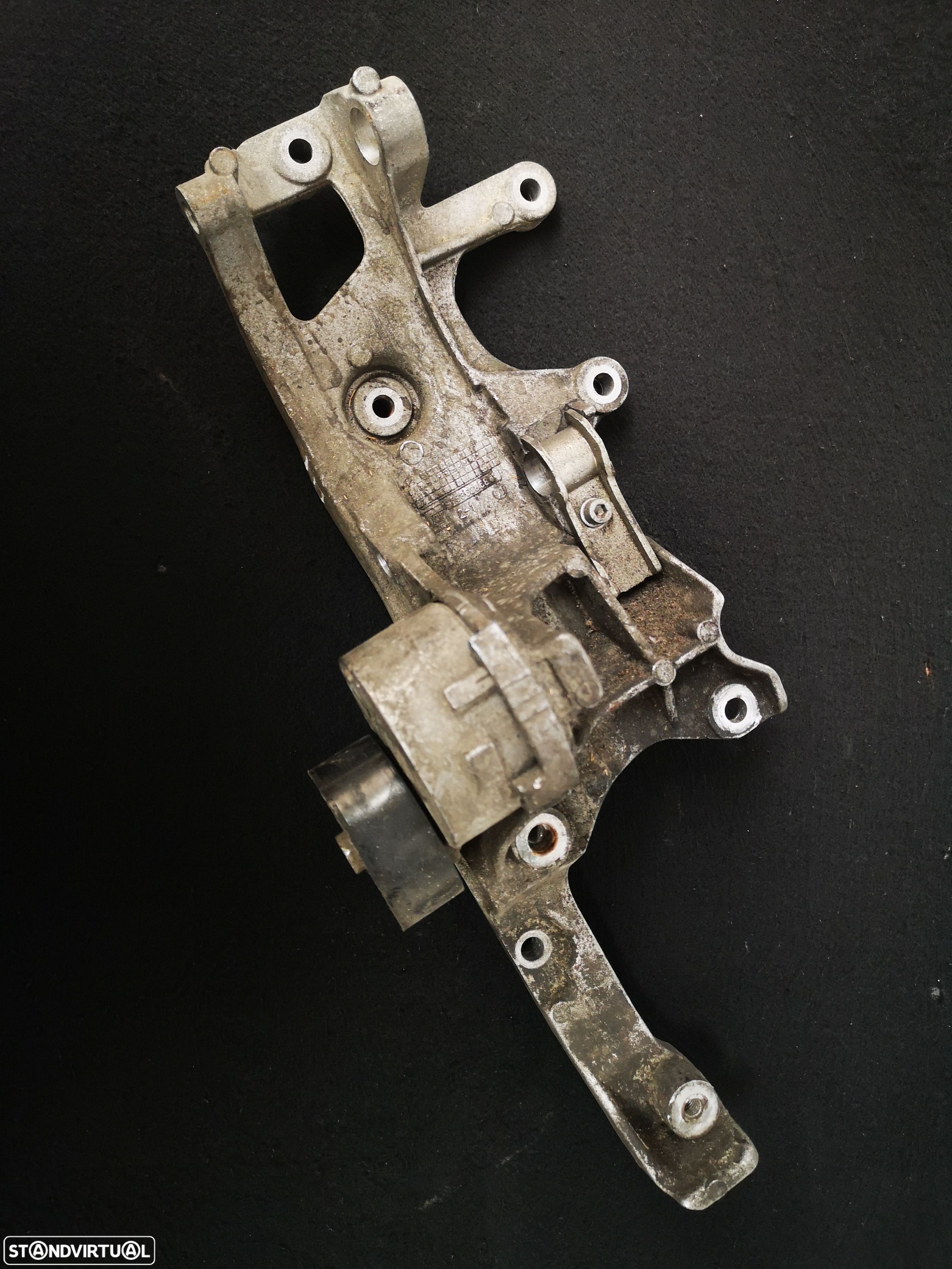 Apoio suporte de alternador ford kuga 2009-2012 - 1