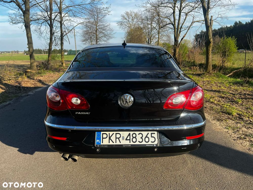 Volkswagen Passat 2.0 TDI Trendline - 4