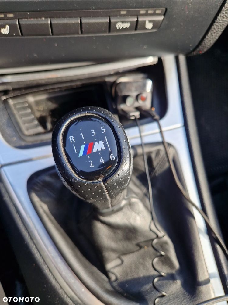BMW Seria 1 - 15