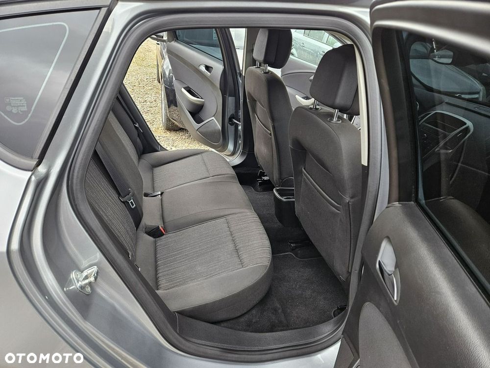 Opel Astra - 11