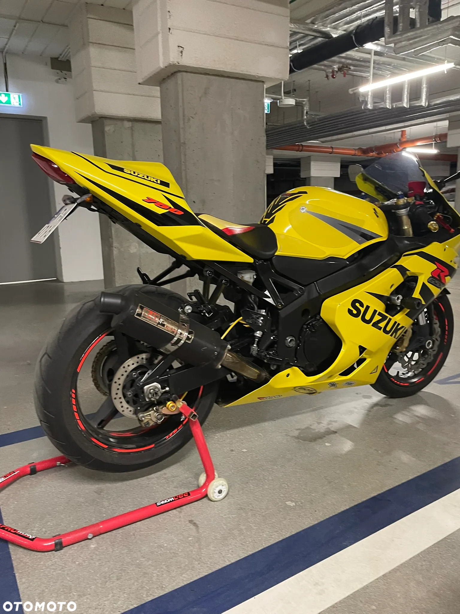 Suzuki GSX-R - 5