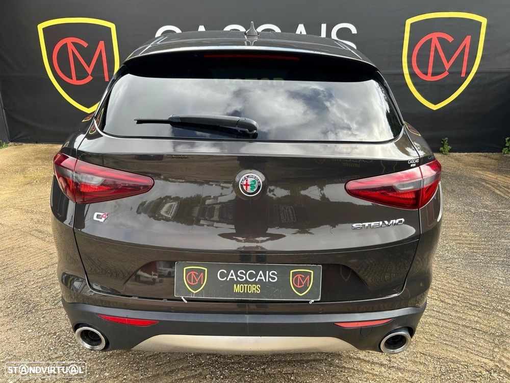 Alfa Romeo Stelvio 2.2 D Super AT8 Q4 — photo 4
