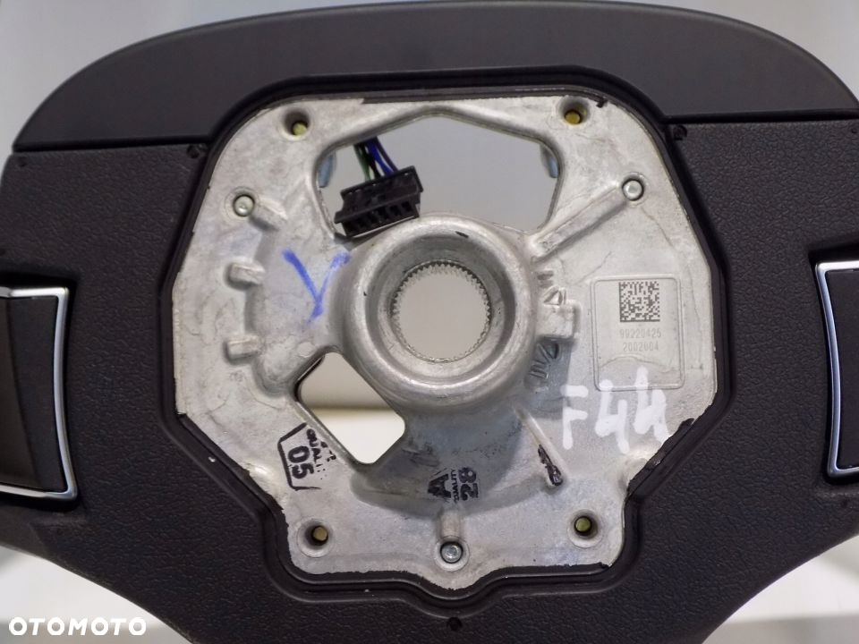 BMW F40 F44 KIEROWNICA SKÓRA ŁOPATKI MULTIF M-PAK - 15