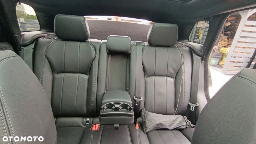 Land Rover Range Rover Evoque 2.0Si4 SE - 2